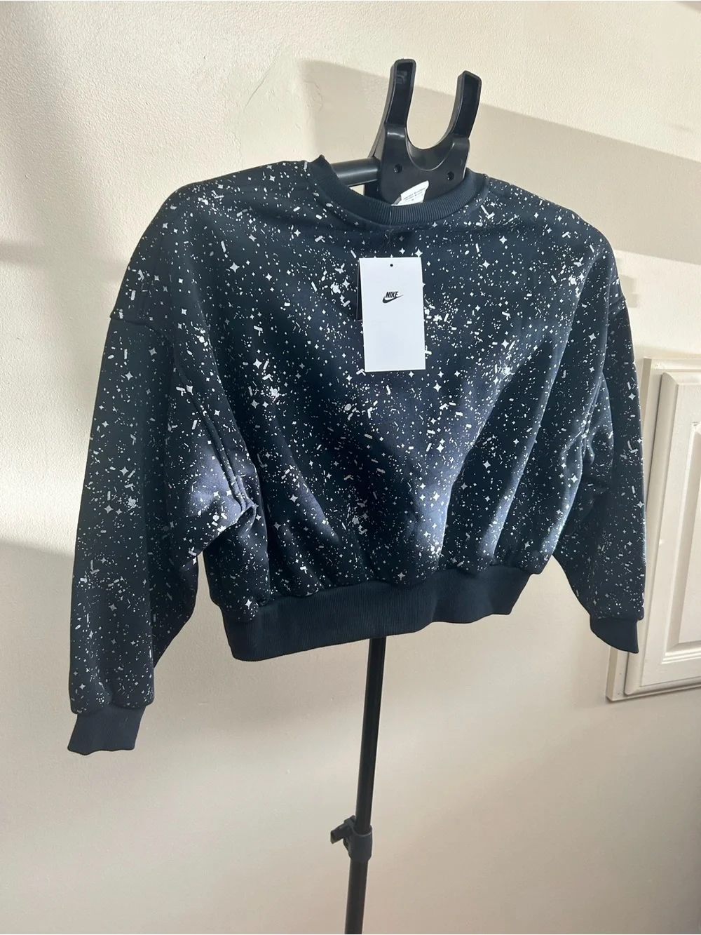 Nike Girls Cropped Sweatshirt Black Metallic Silver Splatter Crewneck Youth M